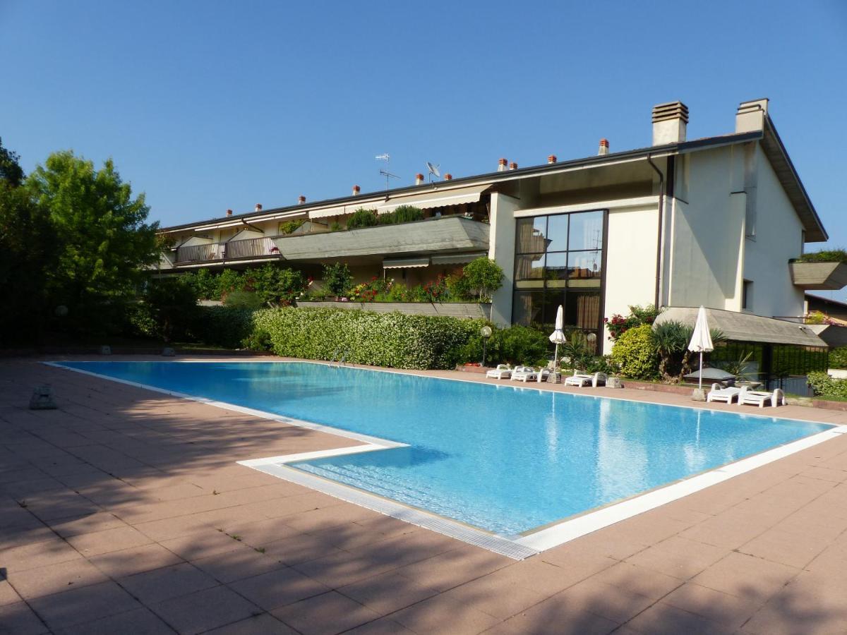 Happy Lake Desenzano del Garda Exterior photo